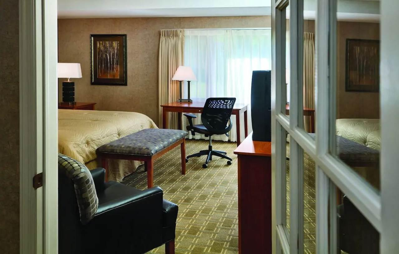 Arrowwood Resort Hotel And Conference Center - Alexandria Bagian luar foto